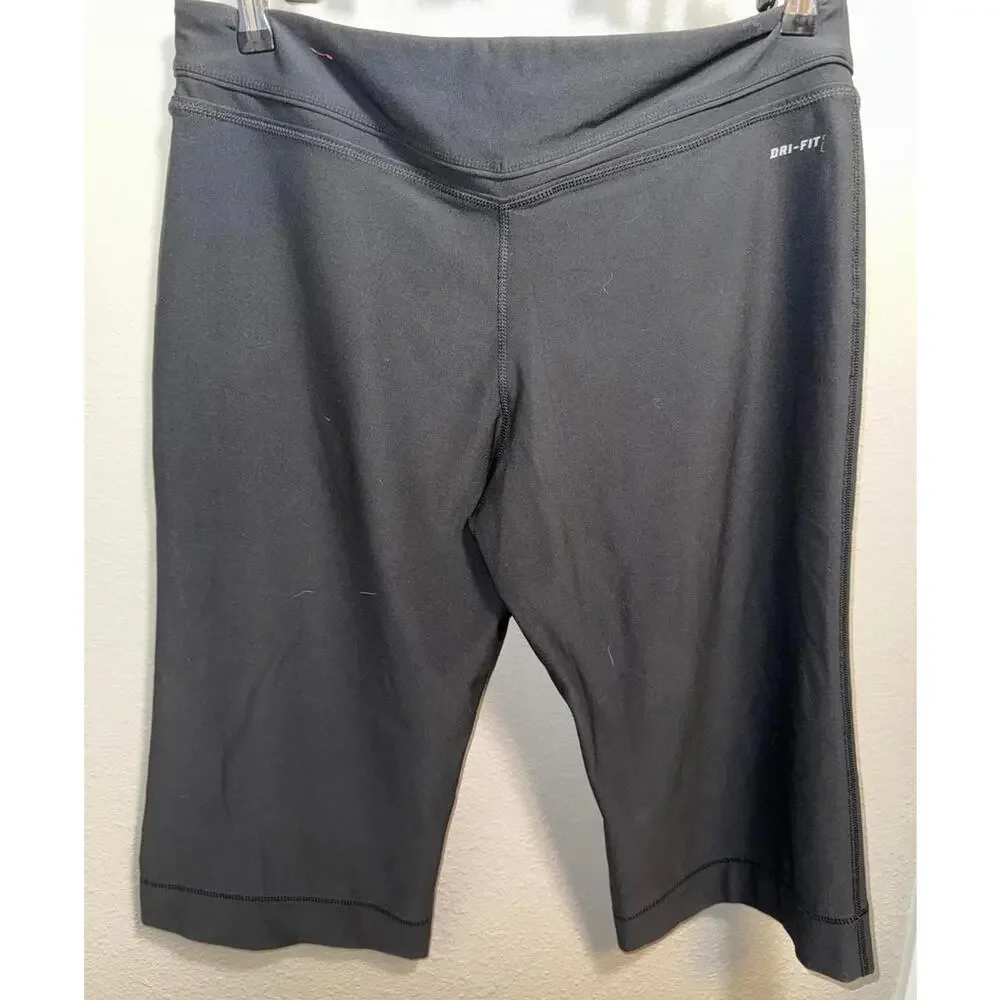 Women's Nike Dri-Fit Black Capri Workout Leggings - Size XL - Picture 5 of 5
